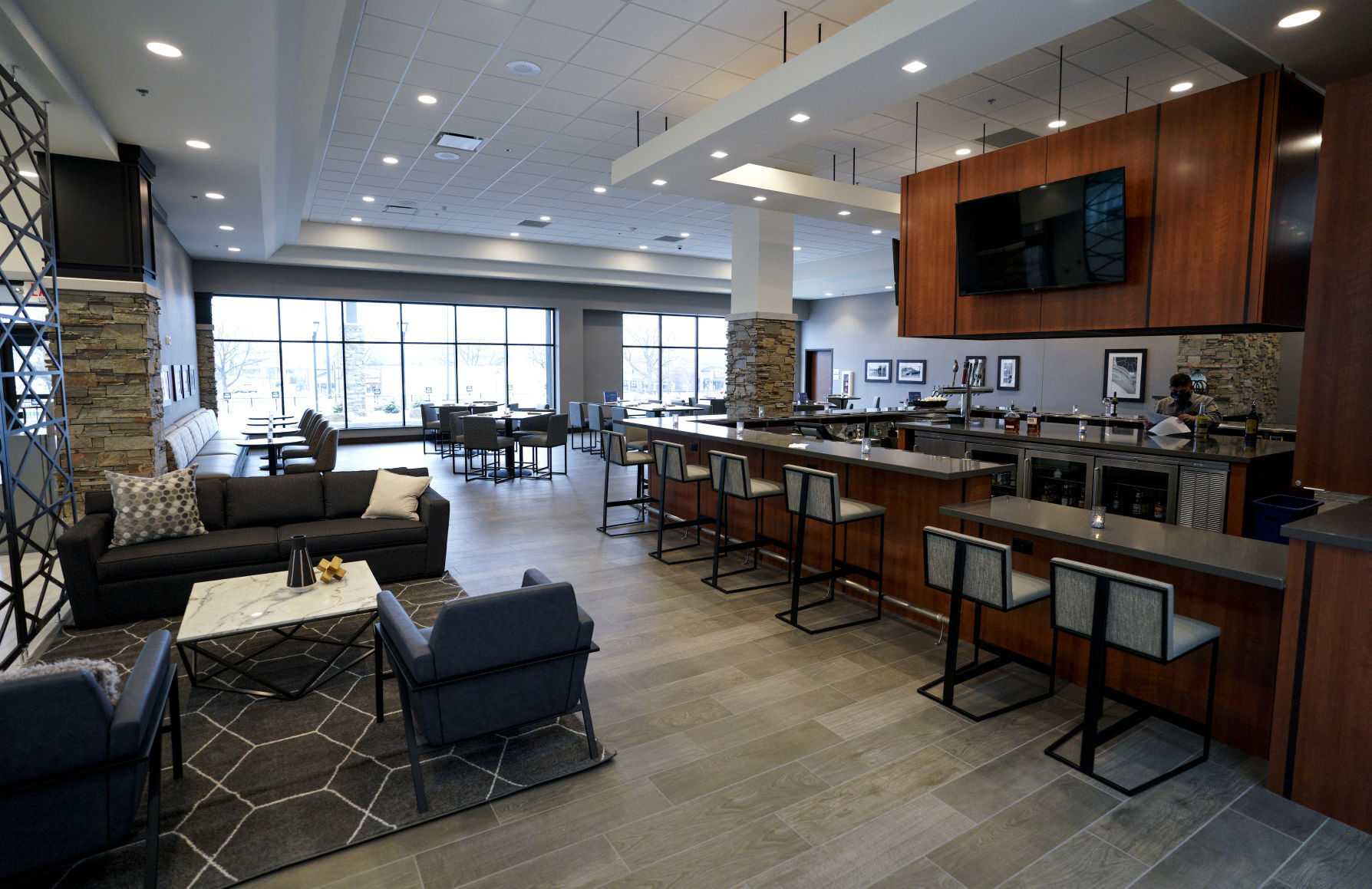 DoubleTree by Hilton Madison East